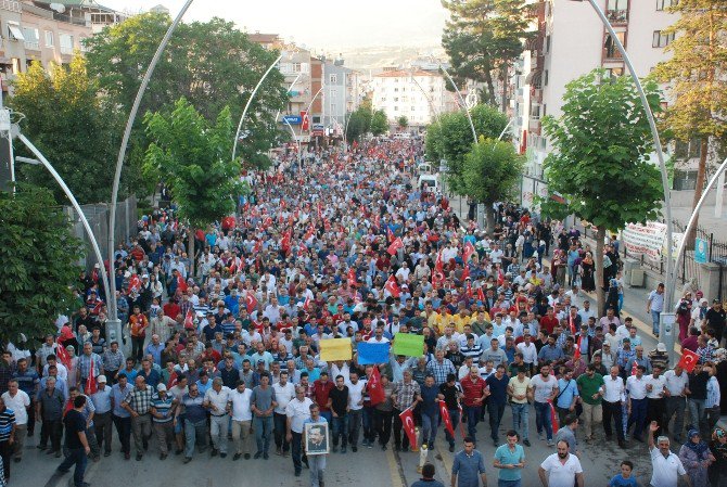 Tokat’ta Vatandaş Milli Birlik İçin Yürüdü