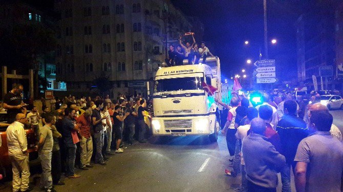 Rize’de Demokrasi Nöbeti