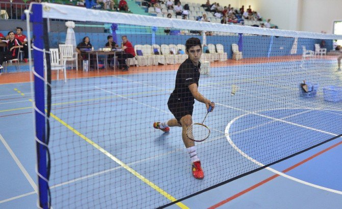 Balkan Badminton Şampiyonası’nda Zirve Türkiye’nin