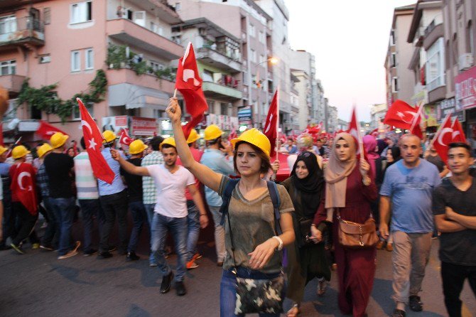 Ereğli’de Binlerce Kişi Tepki Yürüyüşü Gerçekleştirdi