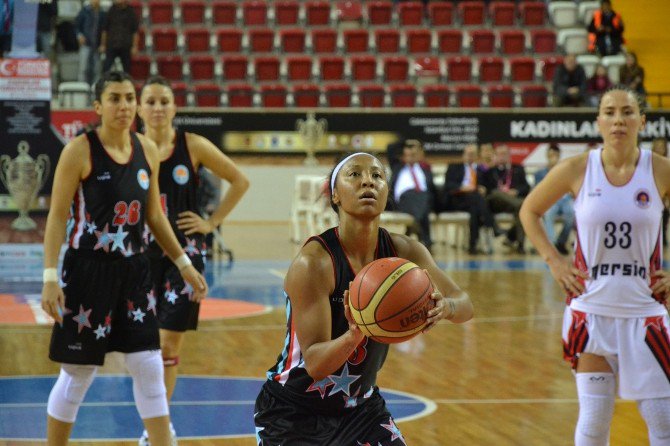 Abd’li Briann January Yeniden Adana Aski Spor’da