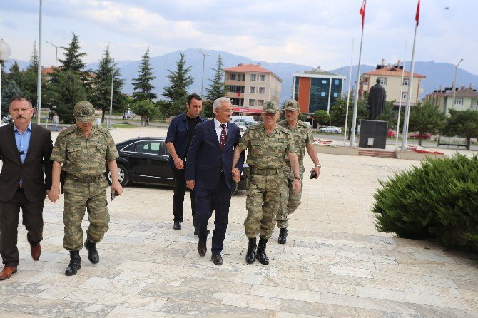 3. Ordu Komutanı, Başkan Başsoy’u Ziyaret Etti