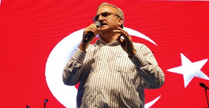 Antalya Darbe Girişiminin Ardından 5’inci Geceyi De Ayakta Geçirdi