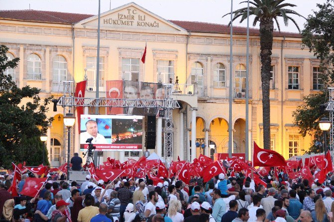 İzmirlilere Cumhurbaşkanı Erdoğan Sürprizi