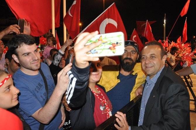 Eski Avrupa Birliği Bakanı Egemen Bağış Demokrasi Nöbetinde