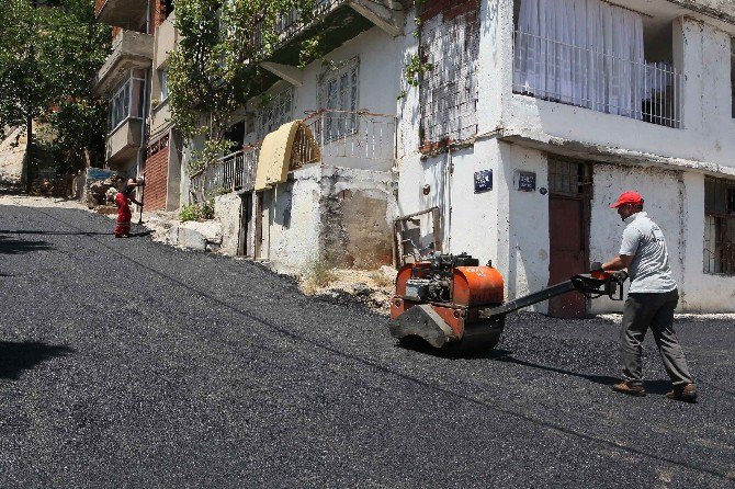 Bayraklı’da Asfaltlama Seferberliği