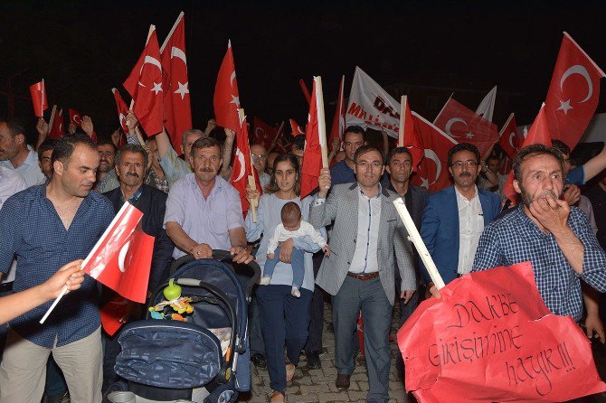 Çatak’ta Demokrasi Nöbeti Devam Ediyor