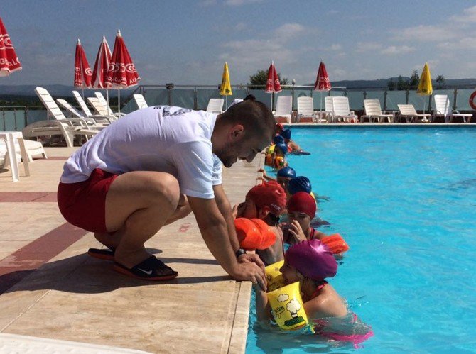 Kartepe’de Yaz Spor Okulları Başladı