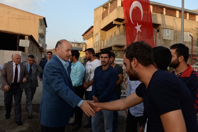 Vali Azizoğlu, Şehit Polis Yakup Sürücü’nün Ailesine Taziye Ziyaretinde Bulundu