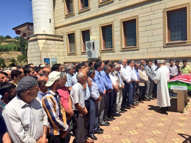 Demokrasi Şehidi Genç Malatya’da Toprağa Verildi