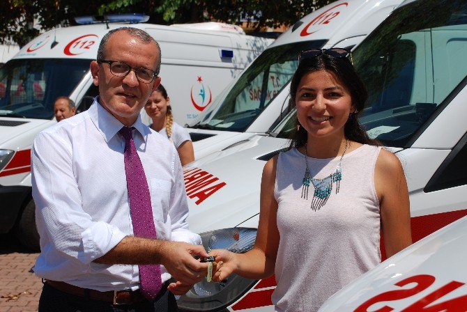 Antalya’ya 7 Yeni Ambulans