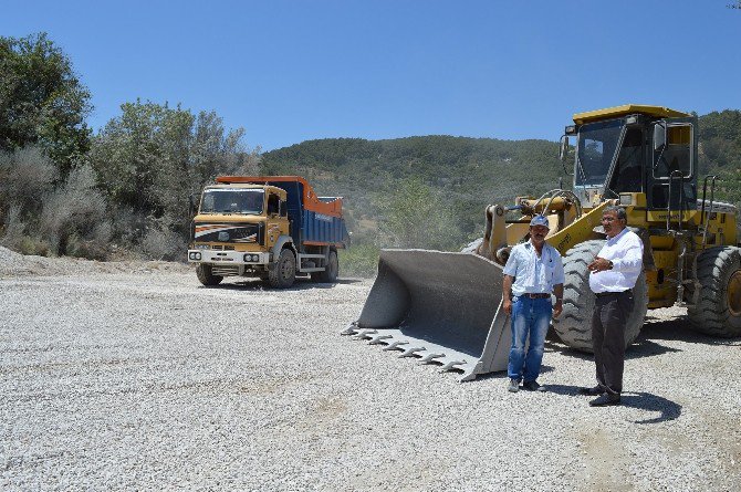 Maşat Yolu Yenileniyor