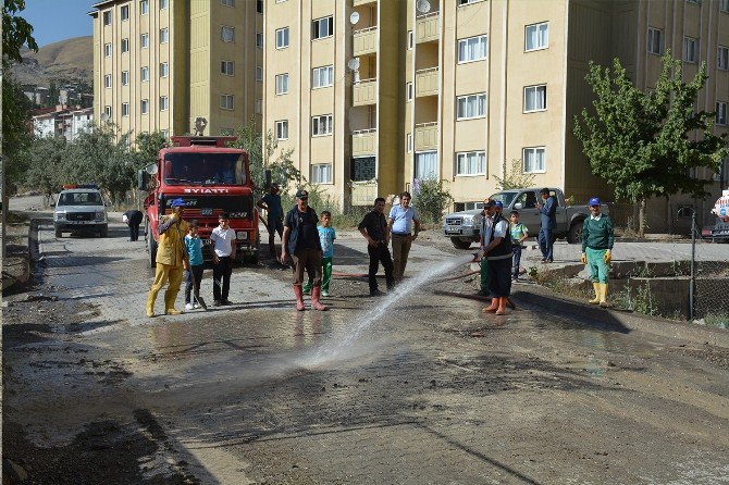 Hakkari’de Çevre Temizliği