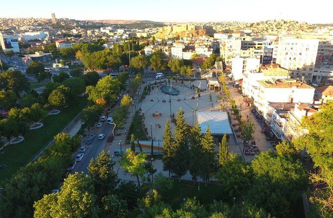 Gaziantep’in Yeni Meydanına “Milli İrade Meydanı” Adı Verildi