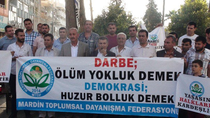 Mardin’de ‘Darbe Girişimi’ Protesto Edildi