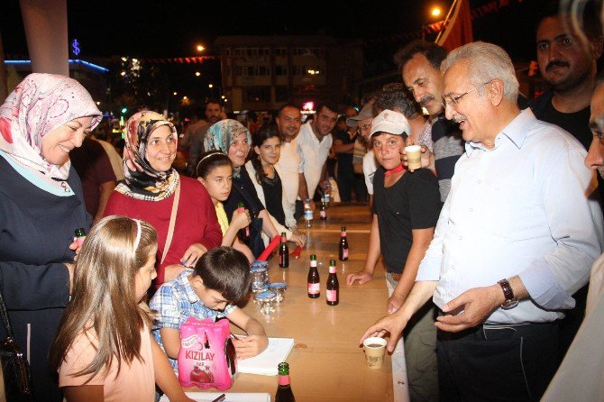 Erzincan Belediyesi Demokrasi Nöbeti Tutanlar İçin Tüm İmkanlarını Seferber Etti