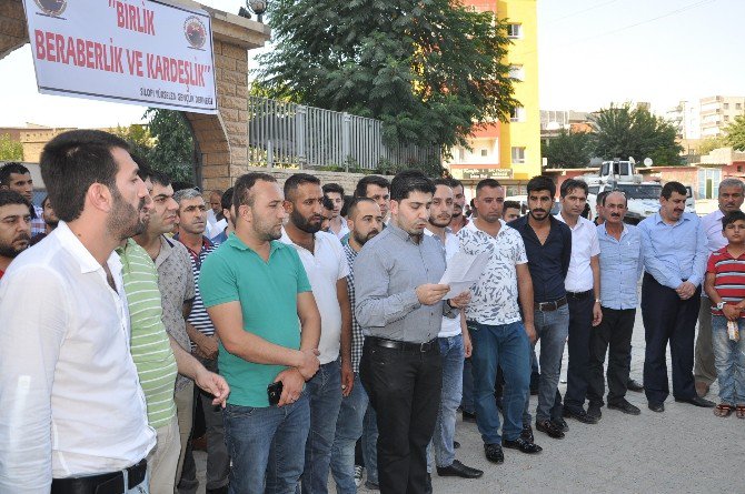 Silopi’de Darbe Girişiminde Hayatını Kaybedenler İçin Mevlit Okutuldu