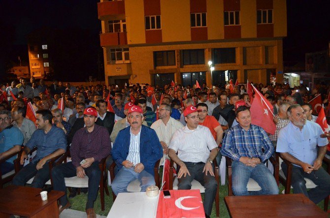 Adilcevaz’da Milli İrade Ve Demokrasi Coşkusu