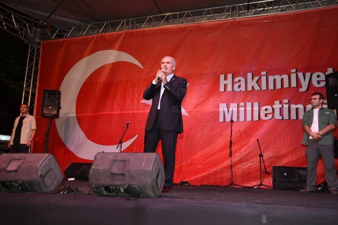 Altepe’den Demokrasi Destanı Yazan Halka Teşekkür