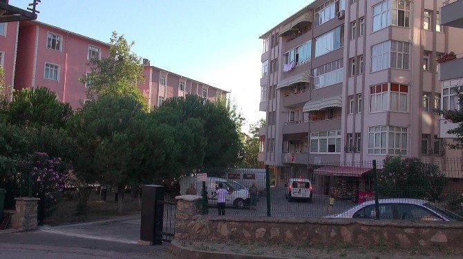 Bunalıma Giren Genç İntihara Kalkıştı