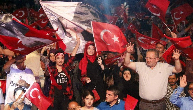 Antalya’da Demokrasi Nöbeti 10. Gününde De Devam Etti