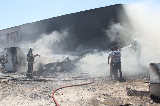 Didim’de Hurdacıda Çıkan Yangın Korkuttu
