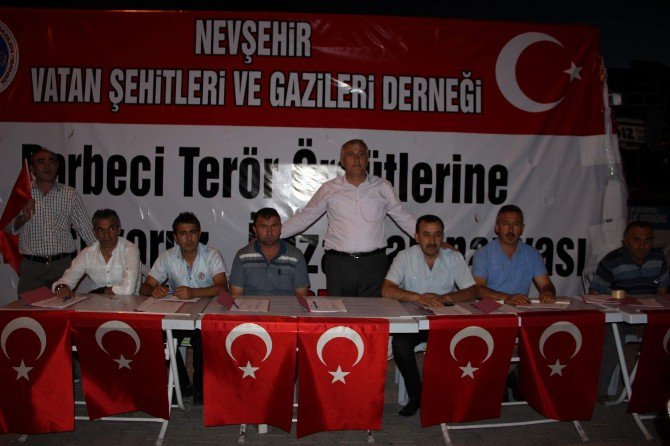 Şehit Aileleri Darbecilere İdam Cezası İçin İmza Kampanyası Başlattı