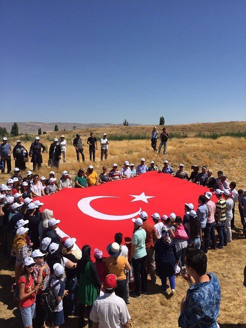 Darbe Girişimi Kültepe’de Protesto Edildi