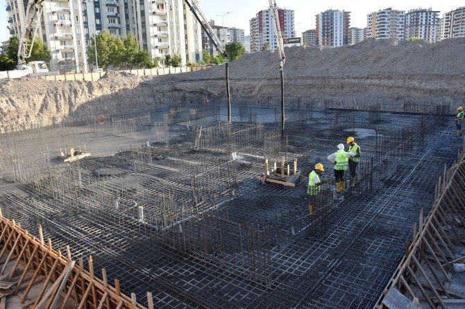 Başkan Çolakbayrakdar Yeni Ziya Gökalp’in Temelini Attı