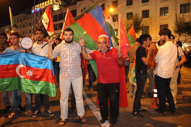 Konya’da Demokrasi Nöbeti Devam Ediyor