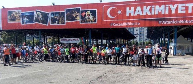 İzmit’te Pedallar Milli İrade İçin Çevrildi