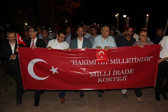 Ünye’de Milli İrade Korteji