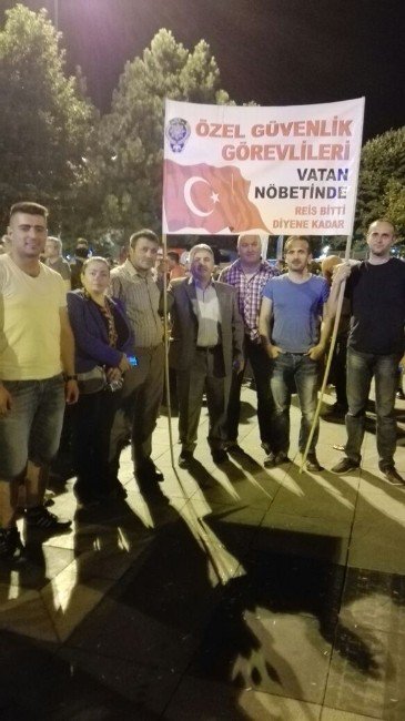 Düzce’de Özel Güvenlik Görevlileri Vatan Nöbetinde