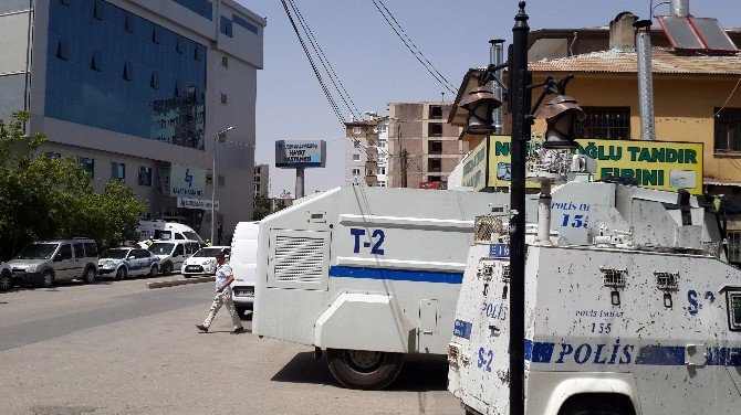 Yaralı Askerler Hastaneye Sevk Edildi