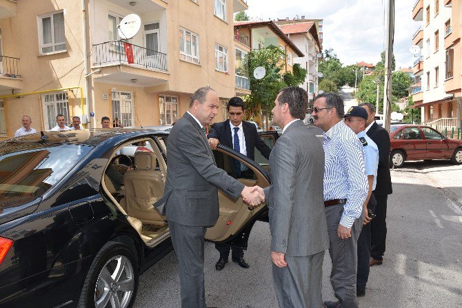 Ankara Valisi Mehmet Kılıçlar’dan Demokrasi Şehitlerinin Ailesine Ziyaret