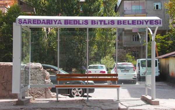 Bitlis’in İlk Modern Otobüs Durakları Hizmete Açıldı