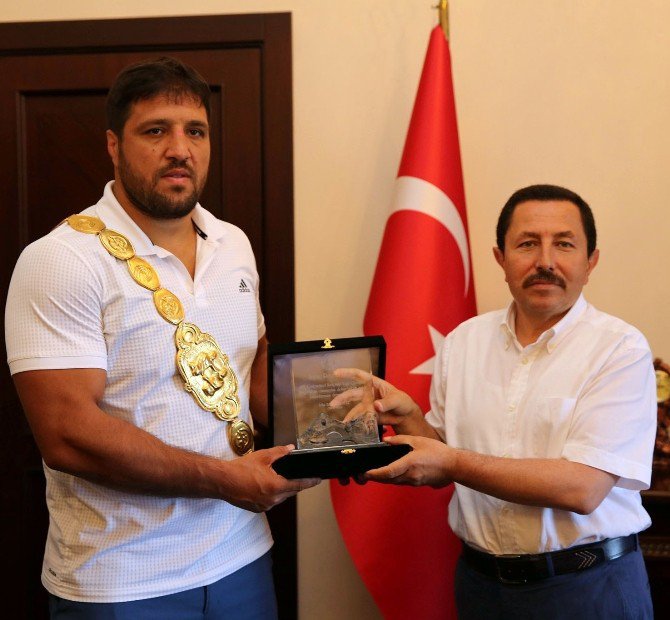 Recep Kara’nın İsmi Ordu’da Spor Salonuna Verilecek