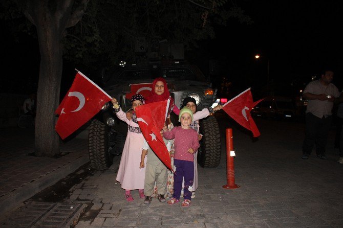 Iğdır’da Demokrasi Nöbeti Devam Ediyor