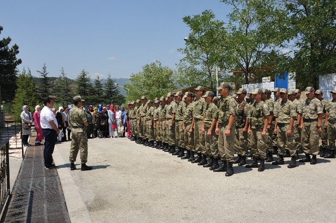 Başkan Bakıcı’dan Askerlere Ziyaret