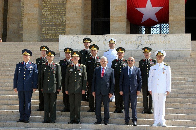 Yaş Üyeleri Anıtkabir’de