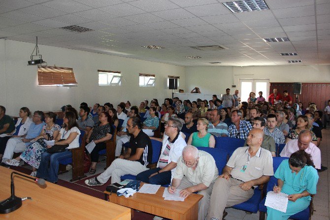 Sağlık Çalışanlarına İş Sağlığı Ve Güvenliği Eğitimi