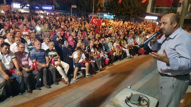 Erzincanlı Ve Döngeloğlu, Demokrasi Nöbetine Katılanları Coşturdu