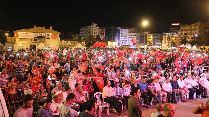 Haliliye’de Milli İrade Ve Demokrasi Nöbeti Devam Ediyor