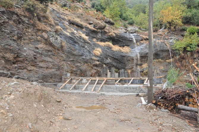 Reis Talimat Verdi, Yarım Kalan Konak Tamamlandı