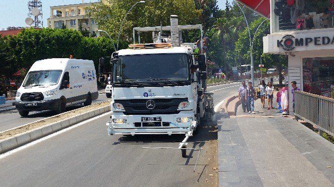 Antalya Büyükşehir Belediyesi’nden Manavgat Caddelerine Düzenleme