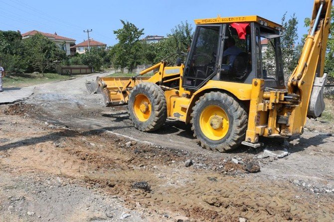 Osmaniye Mahallesi Asfaltlanıyor