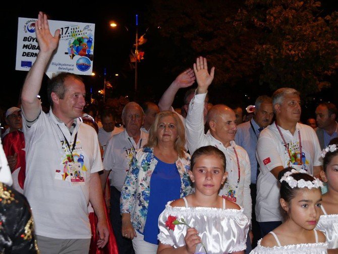 Alman Parlamenter Wittke’den Demokrasi Festivaline Destek