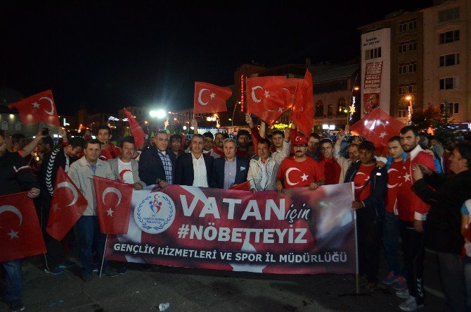 Vatan İçin Nöbetteyiz