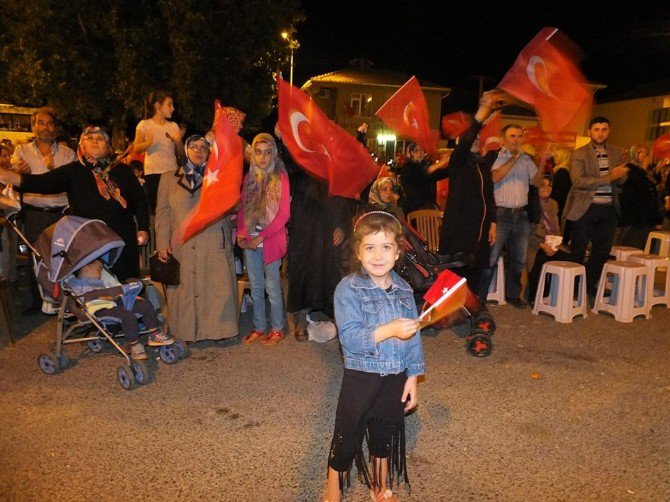 Ersoy “Halkımız Hainlere Karşı Kendilerini Siper Ettiler”