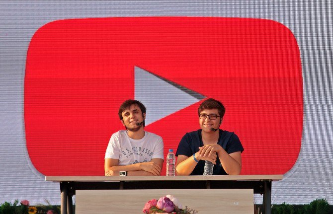 Youtube Fenomenleri Expo 2016’da